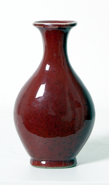 Vase Piriforme En Porcelaine Monochrome Sang De B�Uf - 28&nbsp;Ko
